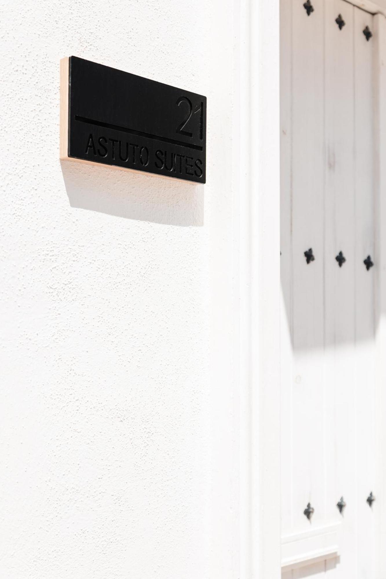 Astuto 21 Suites - Adults Only Jerez de la Frontera Exterior foto